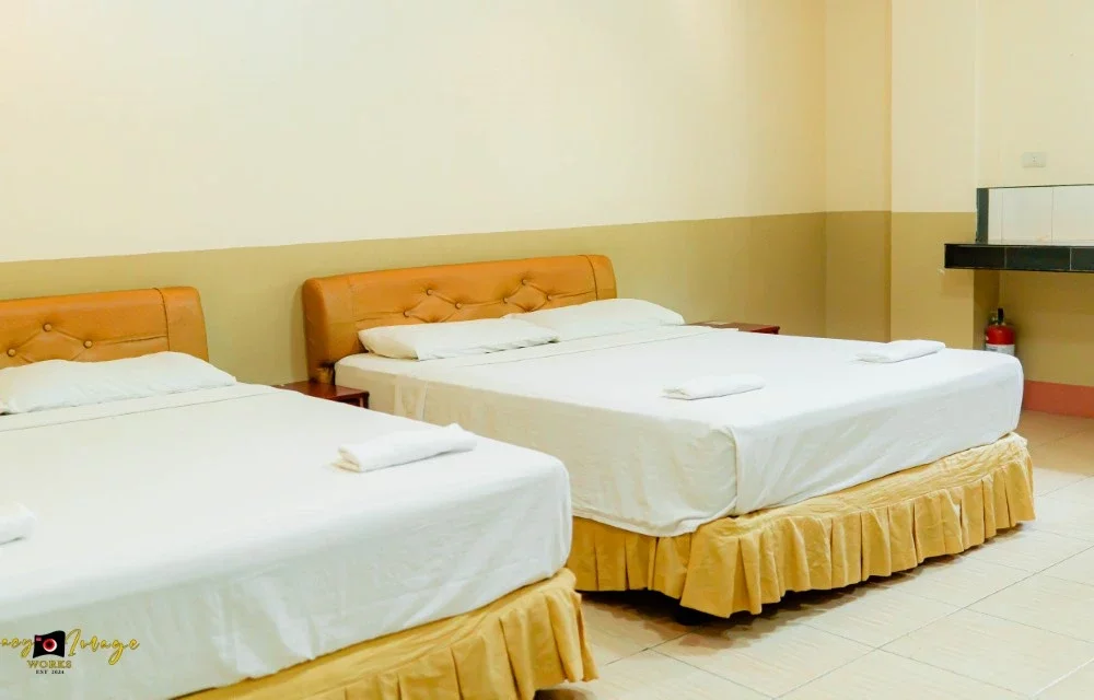 L Quadruple Room in Tagbilaran